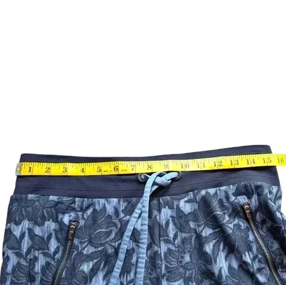 Athletes Trekkie North Joggers Ethereal Bloom Blue High Waisted Women's size 6 - Picture 13 of 15